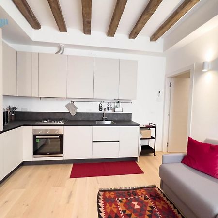 Cavana 5 Tirabora Short Rent Трієст Екстер'єр фото